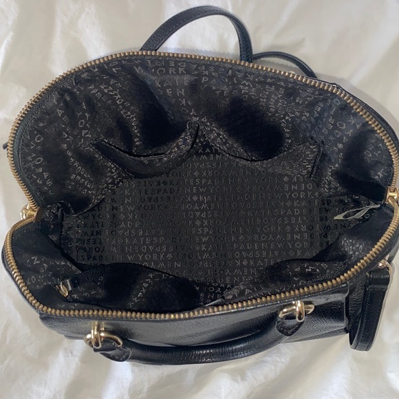 Kate Spade medium purse with detachable long strap - Picture 10 of 12